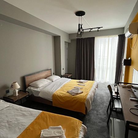 Diuma Hotel Tiflis Exterior foto