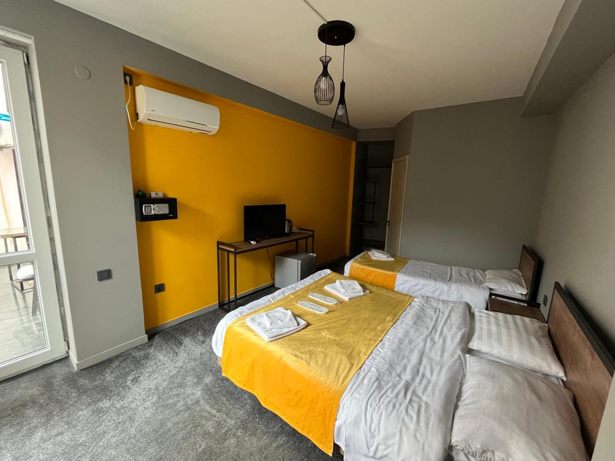 Diuma Hotel Tiflis Exterior foto